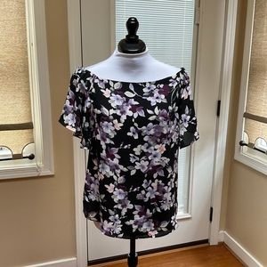 Gorgeous WHBM floral off-the-shoulder top
